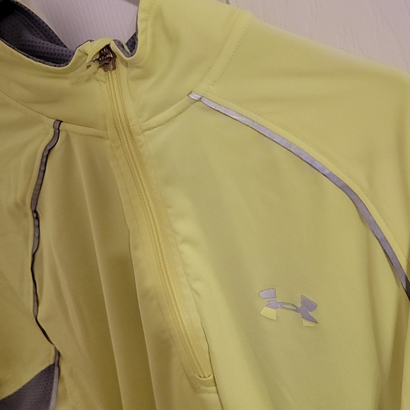 Under Armour Run Quarter Zip Jacket - Picture 3 of 5